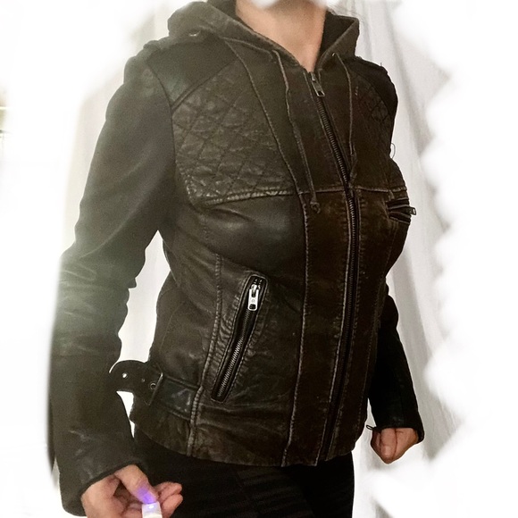 Michael Kors genuine leather brown hooded jacket, unique design, size medium - Picture 7 of 8